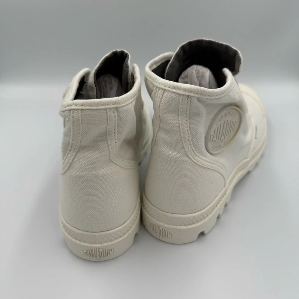 Palladium Womens Pampa Star White Round Toe Zippered Ankle Boots‎ Size 9.5 New